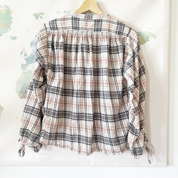 Faherty Top Size Small Button Up Womens Plaid Tie Cuffs Round Neck Blouse - Picture 7 of 9